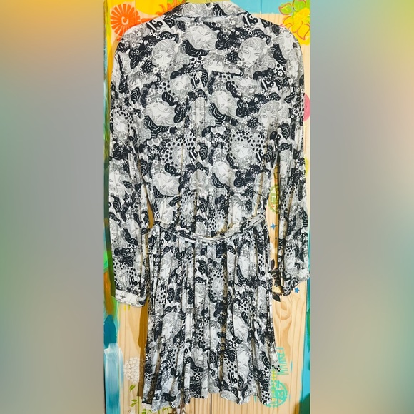 Anthropologie 34 of 52 Conversations Colloquial Faces Shirt Dress - Picture 2 of 4